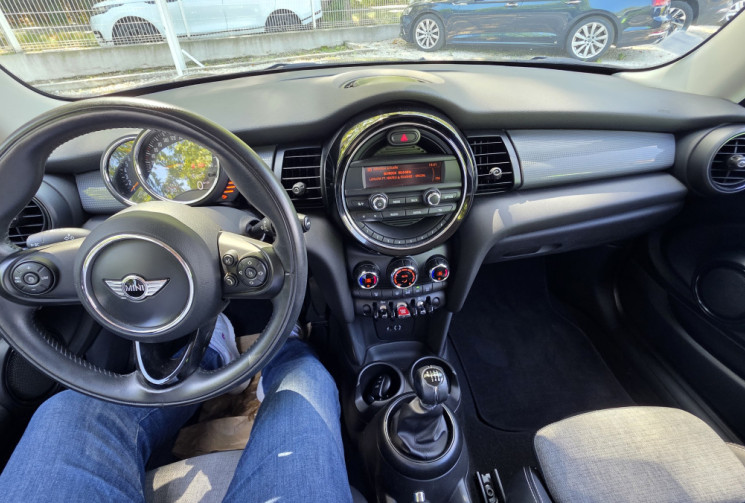 Mini Cooper 1.5 136 PACK CHILI / 1ER MAIN / SUIVI BMW 