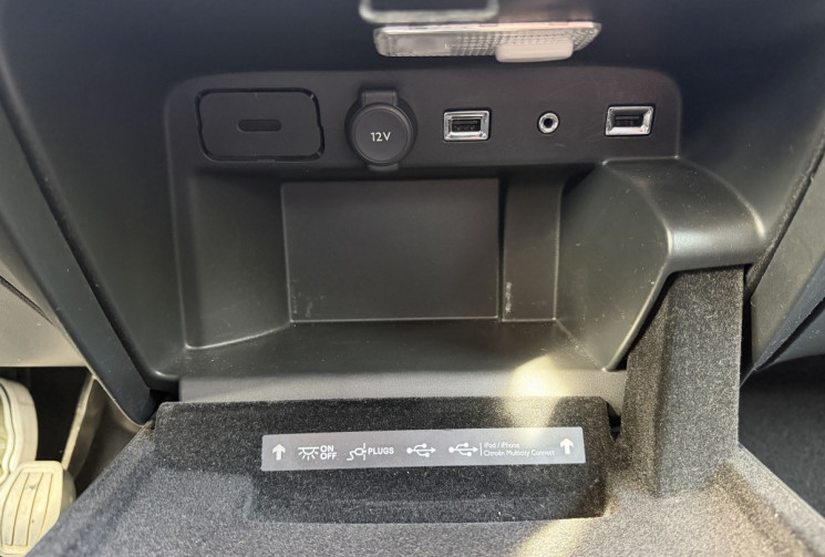 Citroën Grand C4 Picasso 1.6 VTi 120 Attraction (Moteur à chaine) 