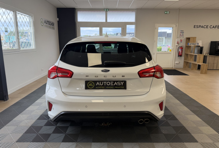 Ford Focus IV 1.0 SCTI 12V ECOBOOST 125 ST LINE / SUIVI COMPLET FORD / DISTRIBUTION A CHAINE  