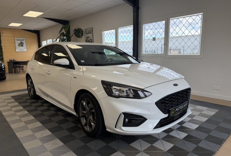Ford Focus IV 1.0 SCTI 12V ECOBOOST 125 ST LINE / SUIVI COMPLET FORD / DISTRIBUTION A CHAINE  