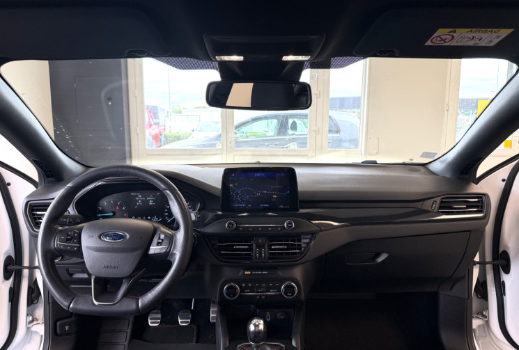 Ford Focus IV 1.0 SCTI 12V ECOBOOST 125 ST LINE / SUIVI COMPLET FORD / DISTRIBUTION A CHAINE  