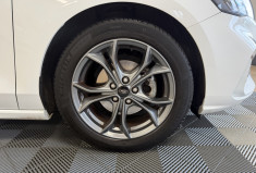 Ford Focus IV 1.0 SCTI 12V ECOBOOST 125 ST LINE / SUIVI COMPLET FORD / DISTRIBUTION A CHAINE  