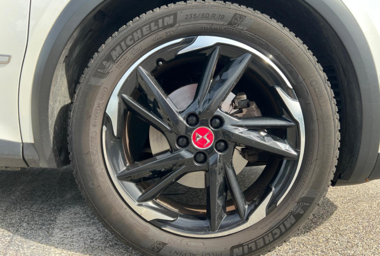 DS DS 7 Crossback 1.5 BlueHDI 130ch Performance Line EAT8 / Suivi constructeur