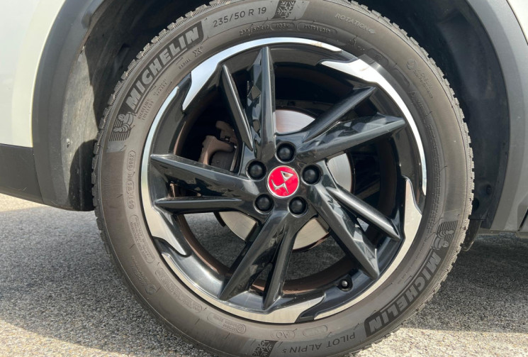 DS DS 7 Crossback 1.5 BlueHDI 130ch Performance Line EAT8 / Suivi constructeur