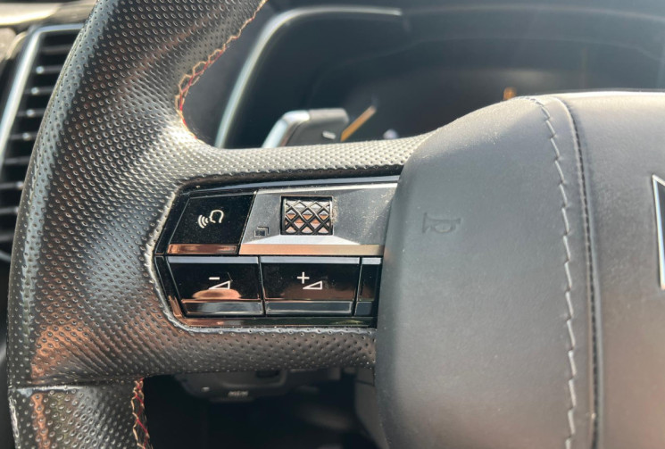 DS DS 7 Crossback 1.5 BlueHDI 130ch Performance Line EAT8 / Suivi constructeur