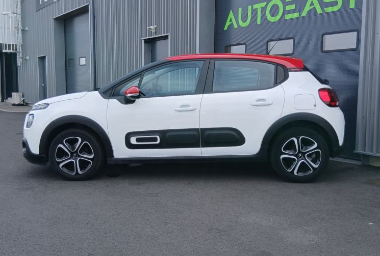 Citroën C3 1.2 THP 110cv EAT6 SHINE / DISTRIBUTION OK