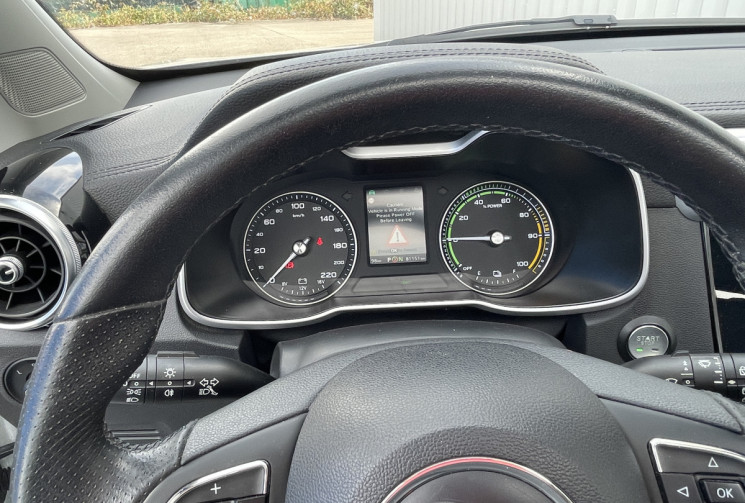 MG ZS I EV 143 CV BVA LUXURY TOIT OUVRANT