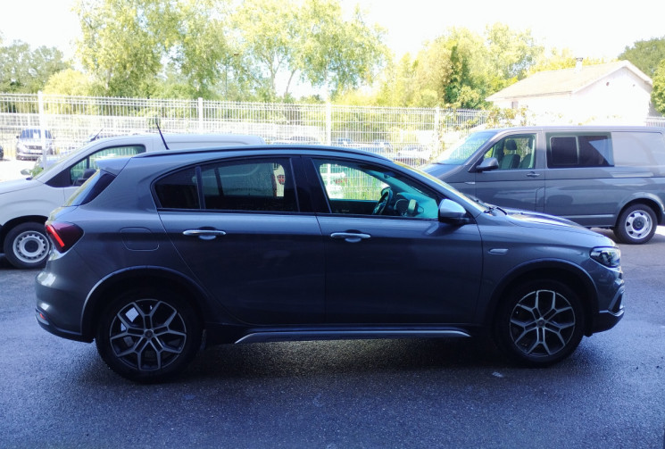 FIAT TIPO Cross + 1.0 Firefly Turbo 100 S&S Pack BVM5 / Essence Bioéthanol E85