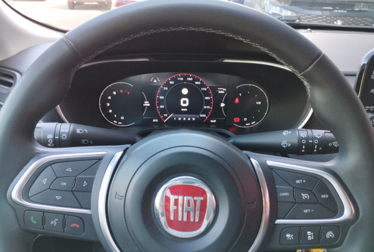 FIAT TIPO Cross + 1.0 Firefly Turbo 100 S&S Pack BVM5 / Essence Bioéthanol E85