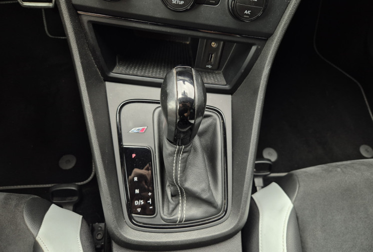 SEAT Leon CUPRA 2.0 TSI 280ch DSG6 Sièges chauffants Alcantara