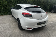 Renault Megane 3 Coupé 1.9 dCi 130ch FAP Monaco GP eco² Euro5