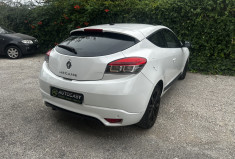 Renault Megane 3 Coupé 1.9 dCi 130ch FAP Monaco GP eco² Euro5