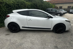 Renault Megane 3 Coupé 1.9 dCi 130ch FAP Monaco GP eco² Euro5