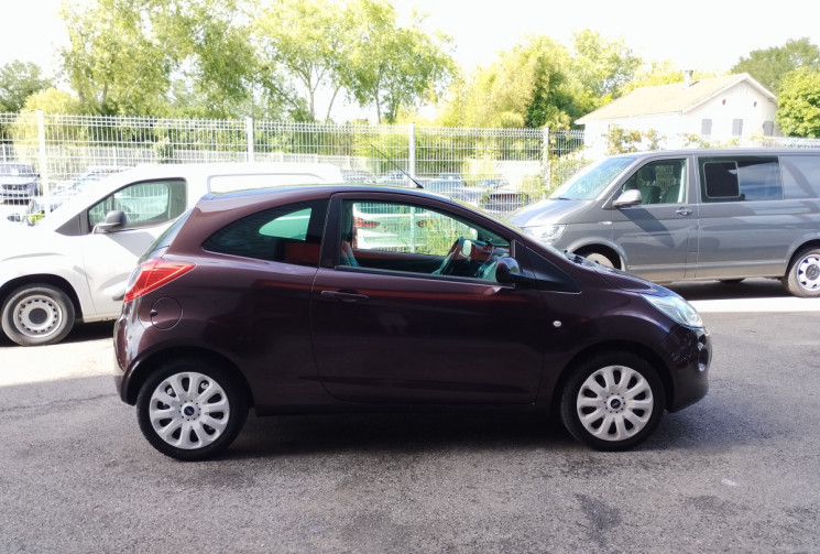 Ford Ka 1.2 i 69 cv Titanium BVM5