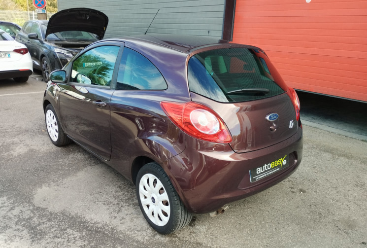 Ford Ka 1.2 i 69 cv Titanium BVM5