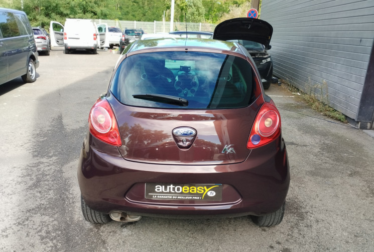 Ford Ka 1.2 i 69 cv Titanium BVM5