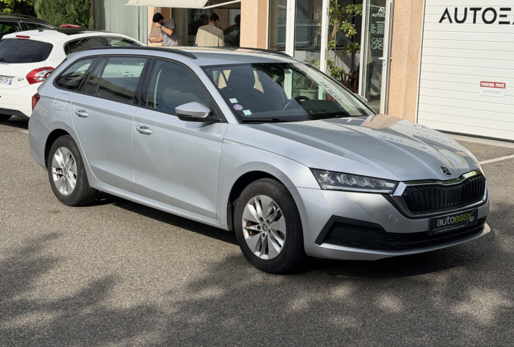 Skoda Octavia Combi 1.5 TSI ACT 150 ch Ambition / Première main / Historique complet