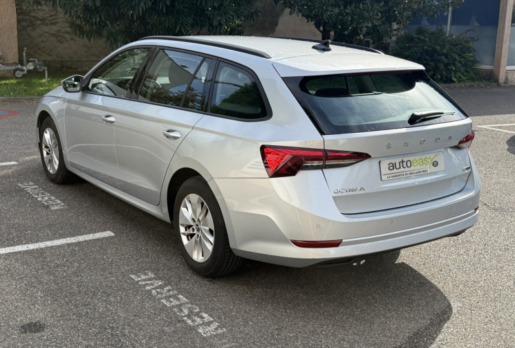 Skoda Octavia Combi 1.5 TSI ACT 150 ch Ambition / Première main / Historique complet