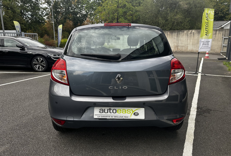 Renault Clio III 1.5 Dci 75ch Expression 1ère main / Climatisation