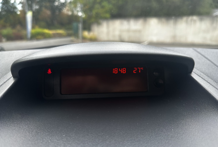 Renault Clio III 1.5 Dci 75ch Expression 1ère main / Climatisation