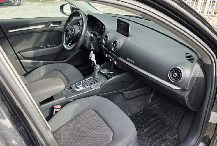 Audi A3 SPORTBACK TDI 150 DSG 7 Business line
