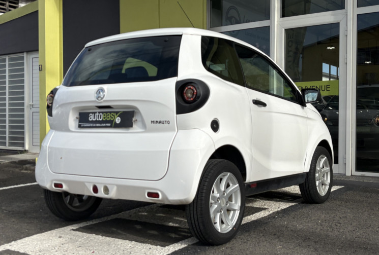Aixam Minauto S9 0.5 GENERATION 1 PHASE 1 - VEHICULE SANS PERMIS - CLIMATISATION - ETAT NEUF