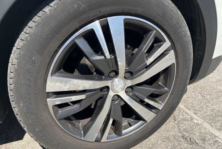 Peugeot 3008 Essence 1.2 THP ALLURE PACK 