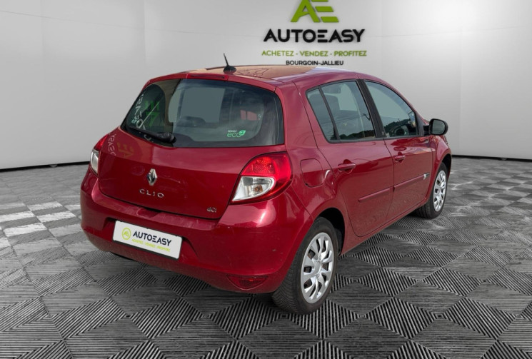 Renault Clio III / 1.5 DCI / 75 CH 