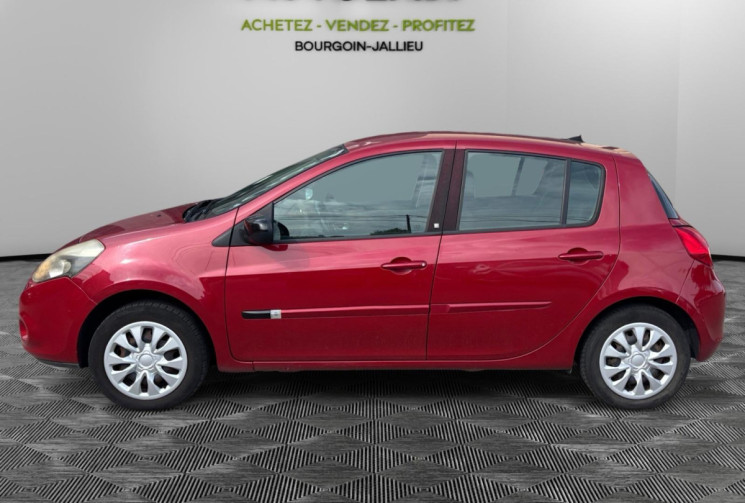Renault Clio III / 1.5 DCI / 75 CH 