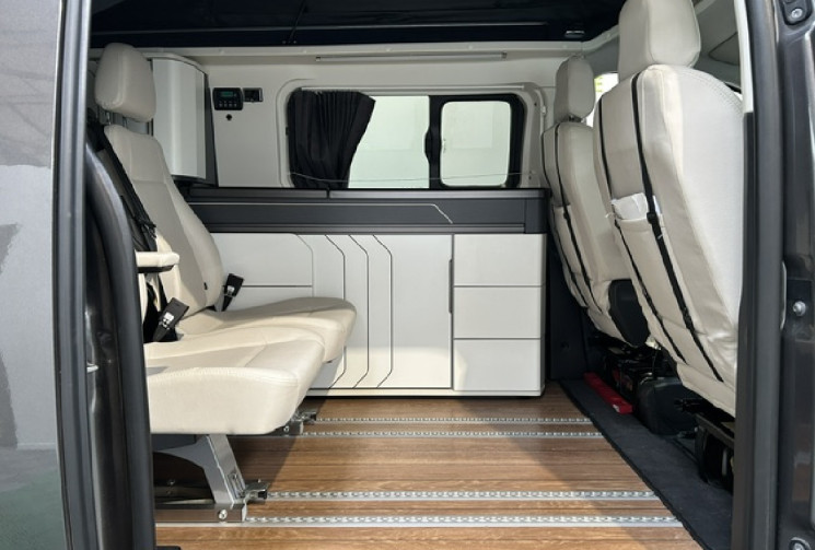 Peugeot Expert Campereve VAN 2.0l HDI 150 4places et 4 couchages 