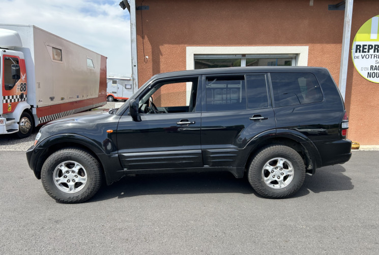 Mitsubishi Pajero Long 3.2 Did Exceed BM 160 cv 7 Places