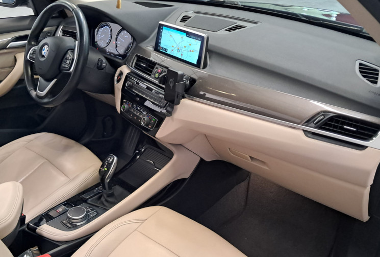 BMW X1 F48 sDrive 20i 192 XLine DKG7 - TOUTES OPTIONS - ATTELAGE AMOVIBLE - SUIVI ENTRETIEN BMW -