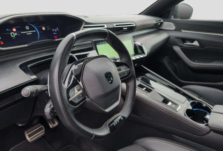 Peugeot 508 1.5 hdi 130 cv eat8  GT / focal / 360° / pack drive / 1° main / fr / suivi peugeot