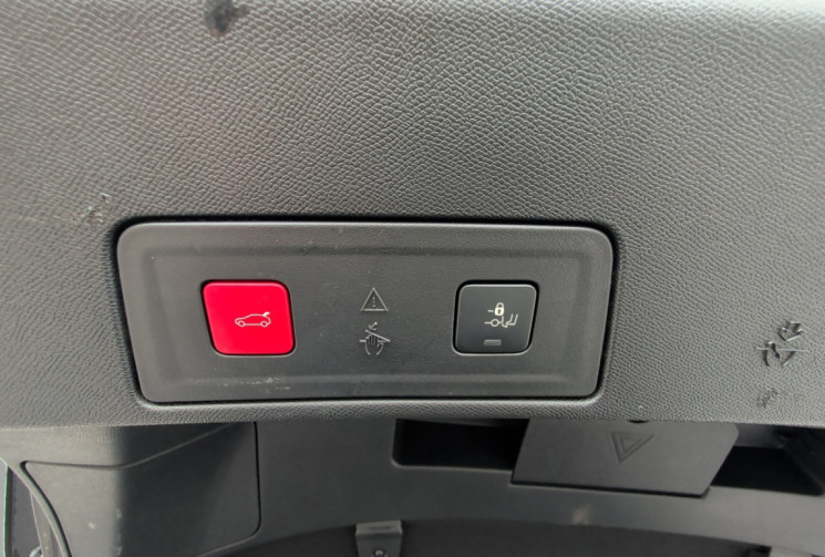 Peugeot 508 1.5 hdi 130 cv eat8  GT / focal / 360° / pack drive / 1° main / fr / suivi peugeot