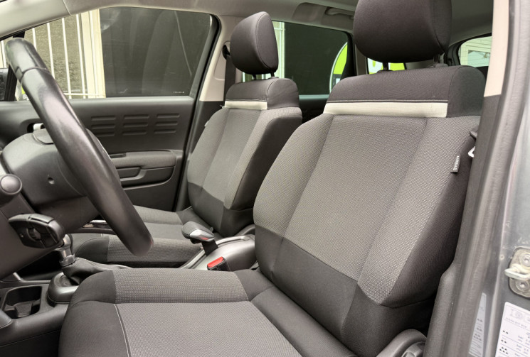 Citroën C3 Aircross 1.2 THP 110 SHINE EAT6 * TOIT OUVRANT * TETE HAUTE * DISTRI OK * GARANTIE 6 MOIS