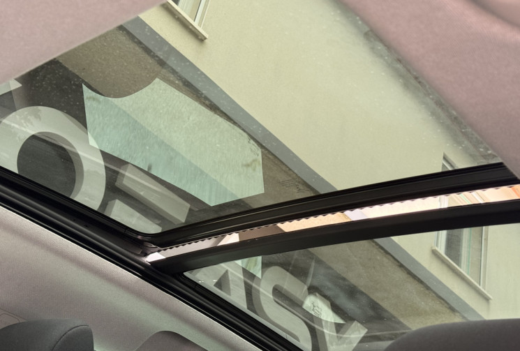 Citroën C3 Aircross 1.2 THP 110 SHINE EAT6 * TOIT OUVRANT * TETE HAUTE * DISTRI OK * GARANTIE 6 MOIS