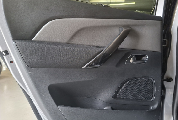 Citroën C4 PICASSO II 1.2 130 THP SHINE / ENTRETIEN A JOUR 
