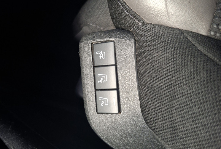 Citroën C4 PICASSO II 1.2 130 THP SHINE / ENTRETIEN A JOUR 