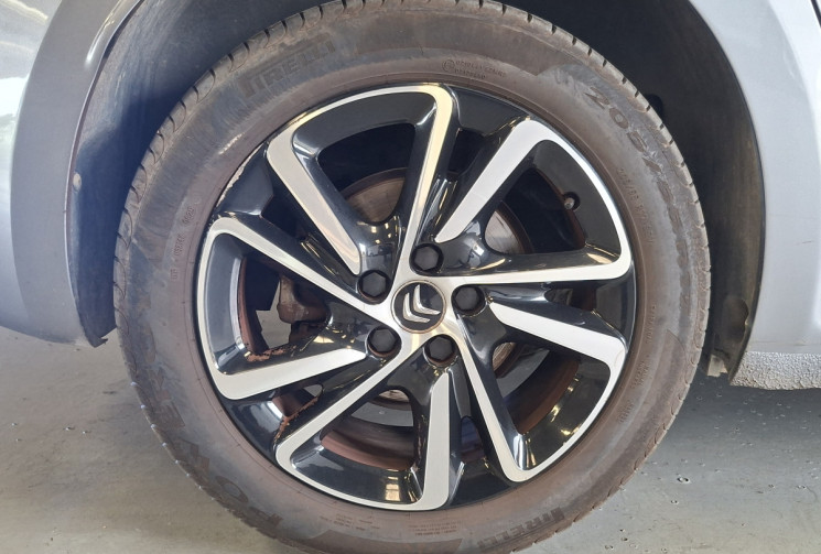 Citroën C4 PICASSO II 1.2 130 THP SHINE / ENTRETIEN A JOUR 