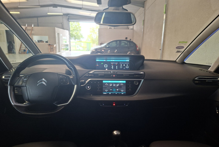 Citroën C4 PICASSO II 1.2 130 THP SHINE / ENTRETIEN A JOUR 