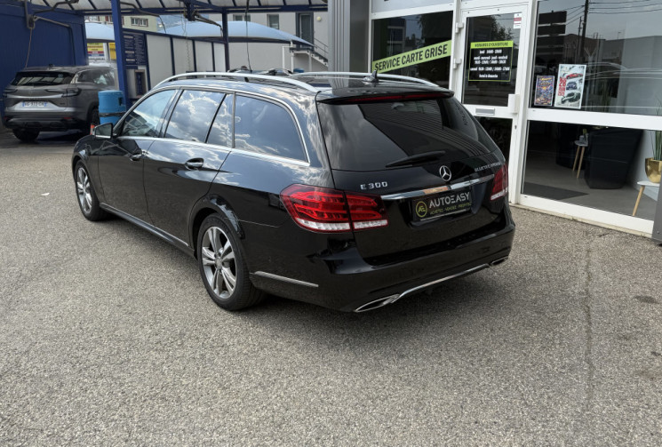 Mercedes CLASSE E (2) break 300 2.2 CDI BlueTEC Hybrid 204 7G-tronic Fascination - moteur 70000 km