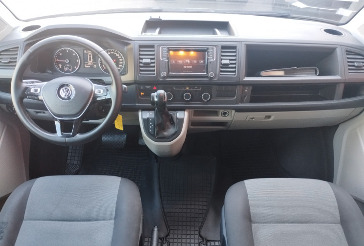 Volkswagen Transporter FG 2.8T L1H1 2.0 TDi 150 Business Line DSG7 / Attelage / 5 places