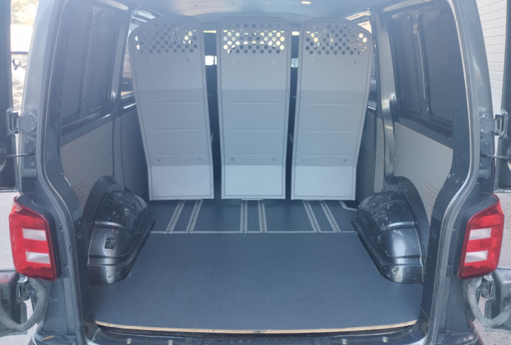 Volkswagen Transporter FG 2.8T L1H1 2.0 TDi 150 Business Line DSG7 / Attelage / 5 places