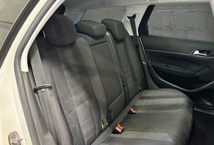 Peugeot 308 SW 120cv - TOIT PANO / 