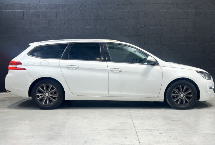 Peugeot 308 SW 120cv - TOIT PANO / 