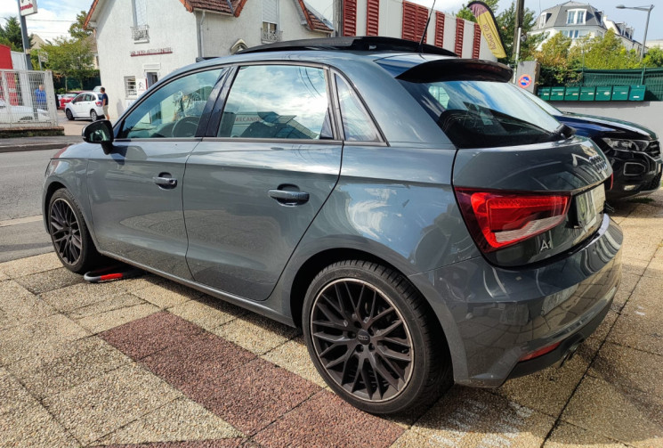 Audi A1 SPORTBACK I Phase 2 // 1.4 TSI S-Tronic  125 cv  // SUIVI AUDI