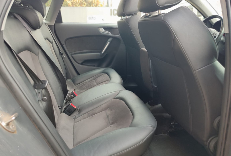 Audi A1 SPORTBACK I Phase 2 // 1.4 TSI S-Tronic  125 cv  // SUIVI AUDI