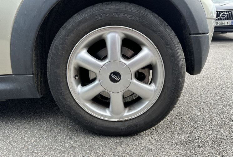 Mini Mini 2 (R56) One 1.4 i 75 CV