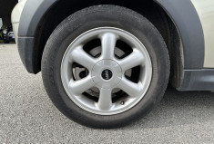Mini Mini 2 (R56) One 1.4 i 75 CV