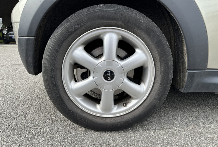 Mini Mini 2 (R56) One 1.4 i 75 CV